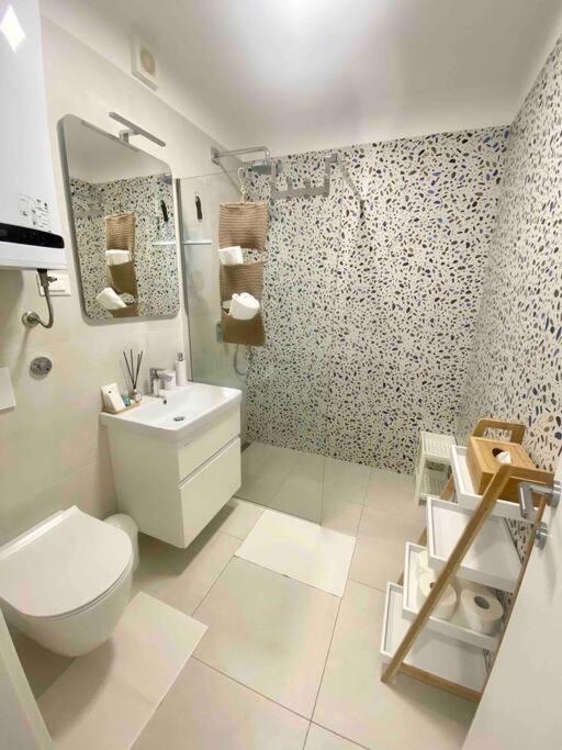 Studio Apartment Rosa Krk Krk Town Dış mekan fotoğraf